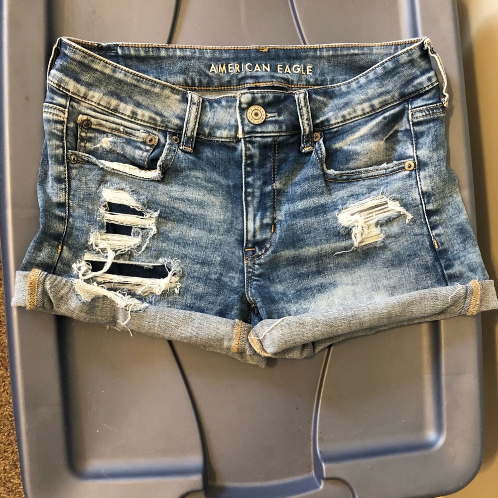 American Eagle midi jean shorts size 8. Next Level